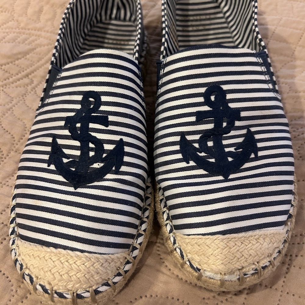 Crown & Ivy Nautical Striped Slip-On Espadrilles in Navy and White